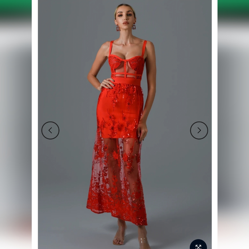 Bella Barnett dress size small NWOT